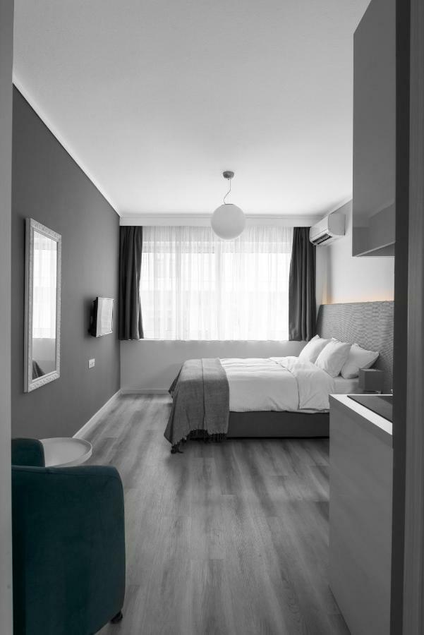 M&F Luxury Suites M Suite Thessaloniki Buitenkant foto